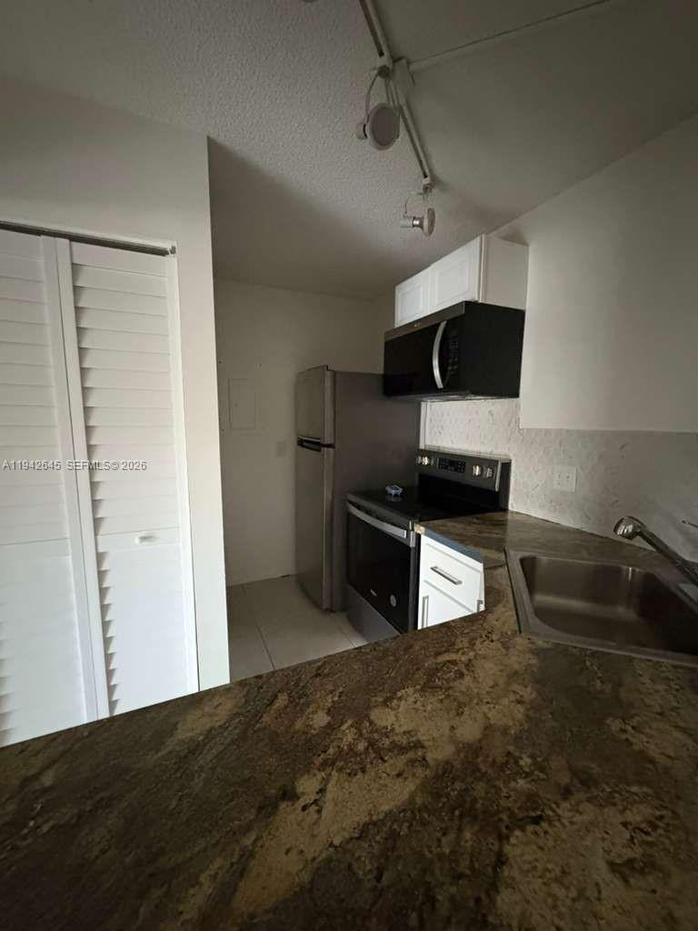 PINE RIDGE NORTH II CONDO - Residential