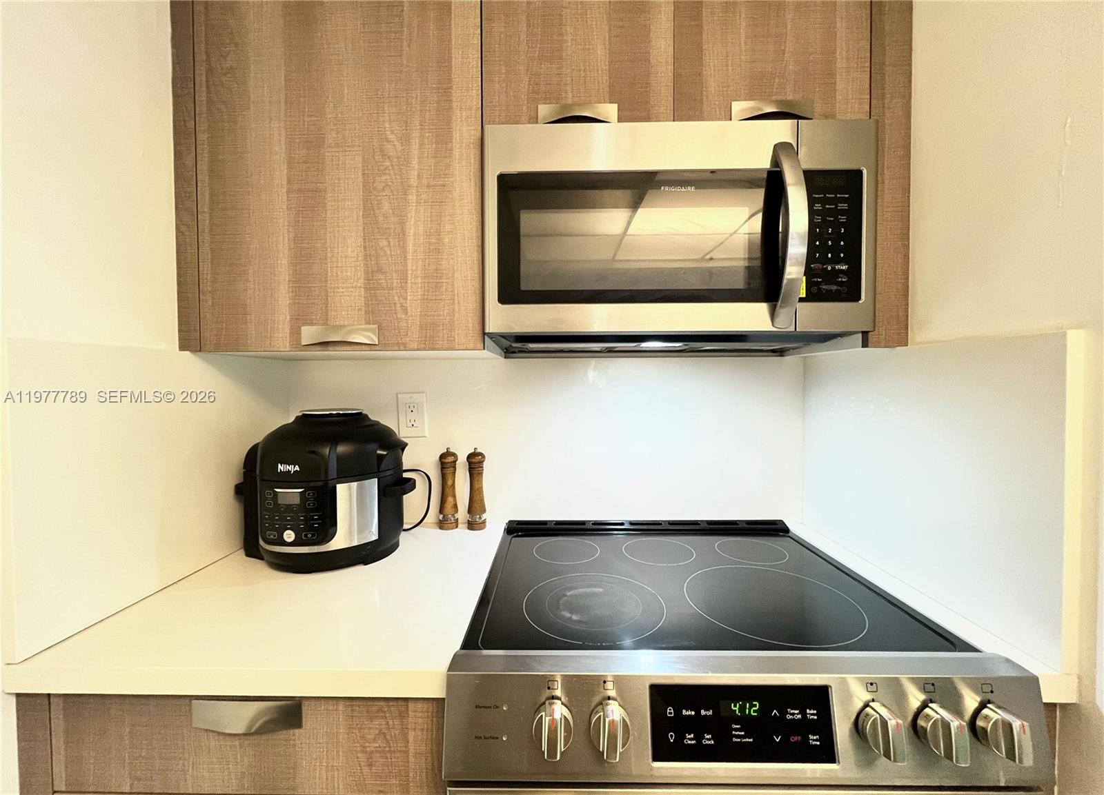 BRICKELL KEY II CONDO - Residential Lease