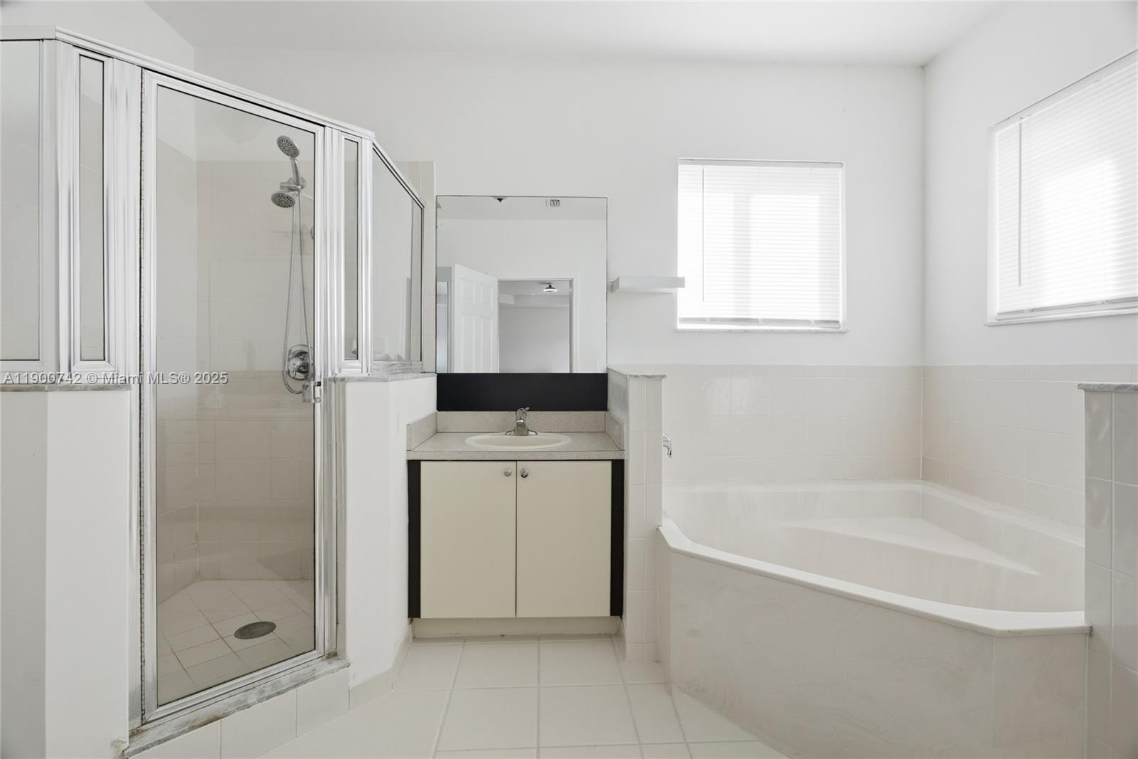 KEYS LANDING - Residential