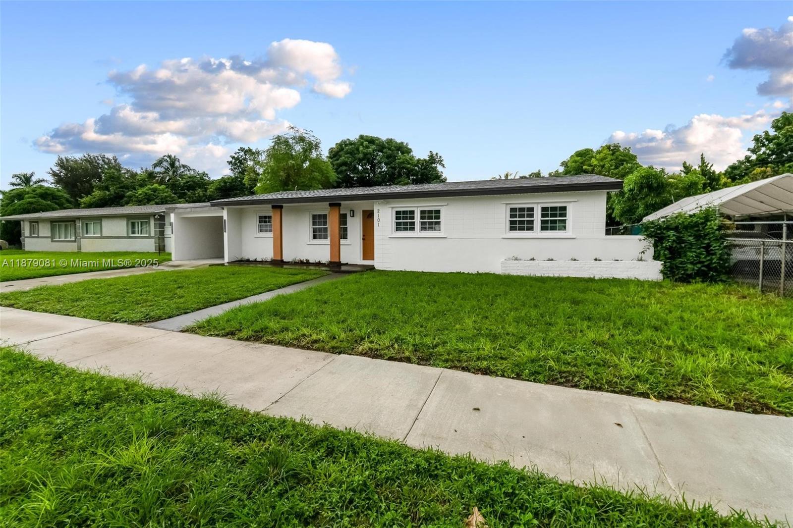 WINDWARD ESTATES SEC 1 - Residential Lease