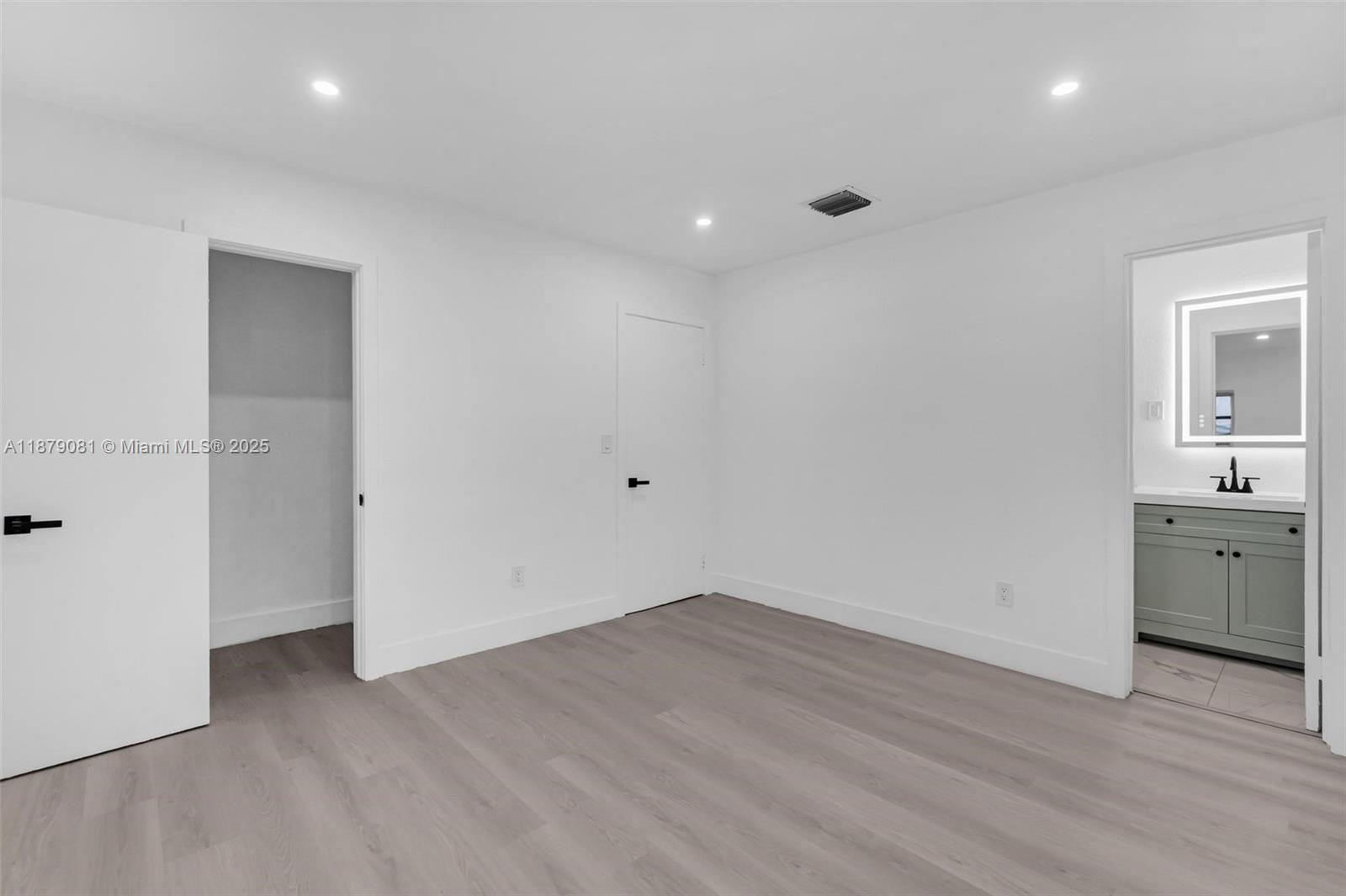 WINDWARD ESTATES SEC 1 - Residential Lease