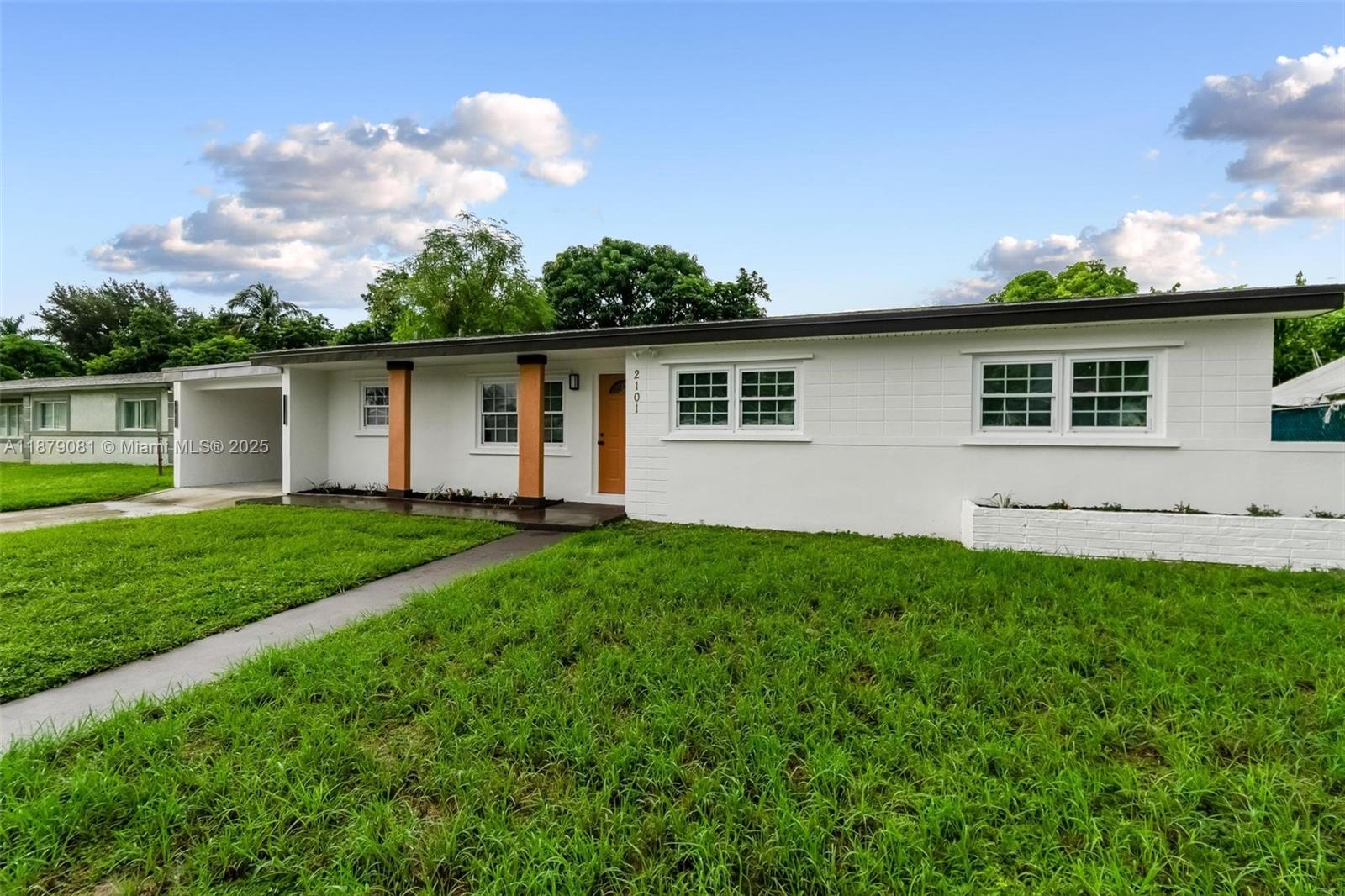 WINDWARD ESTATES SEC 1 - Residential Lease