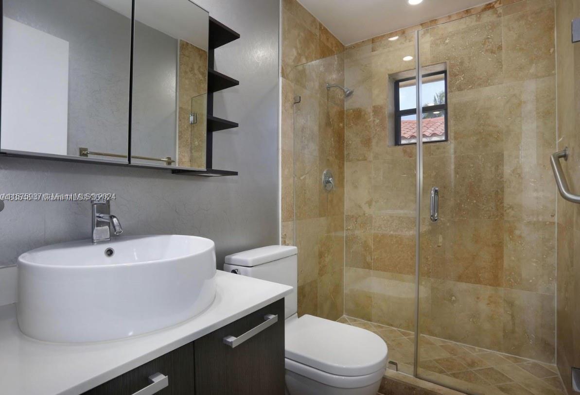 VILLAS AT SEGOVIA CONDO - Residential Lease