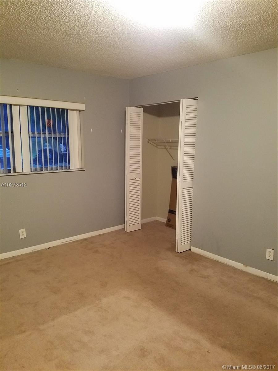 INVERRARY C C PH I - Residential Lease