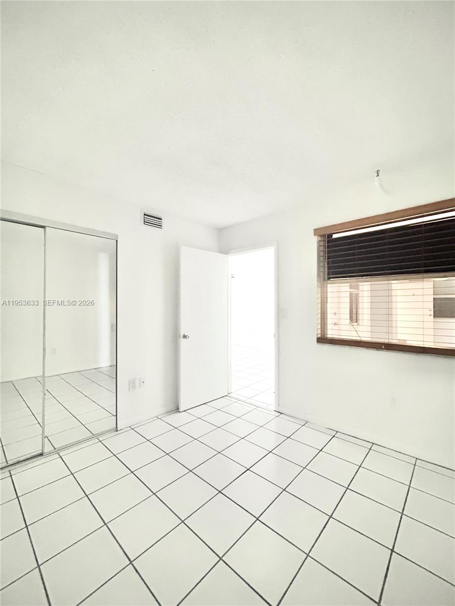 MARBELLA BY THE GROVE CON - Residential