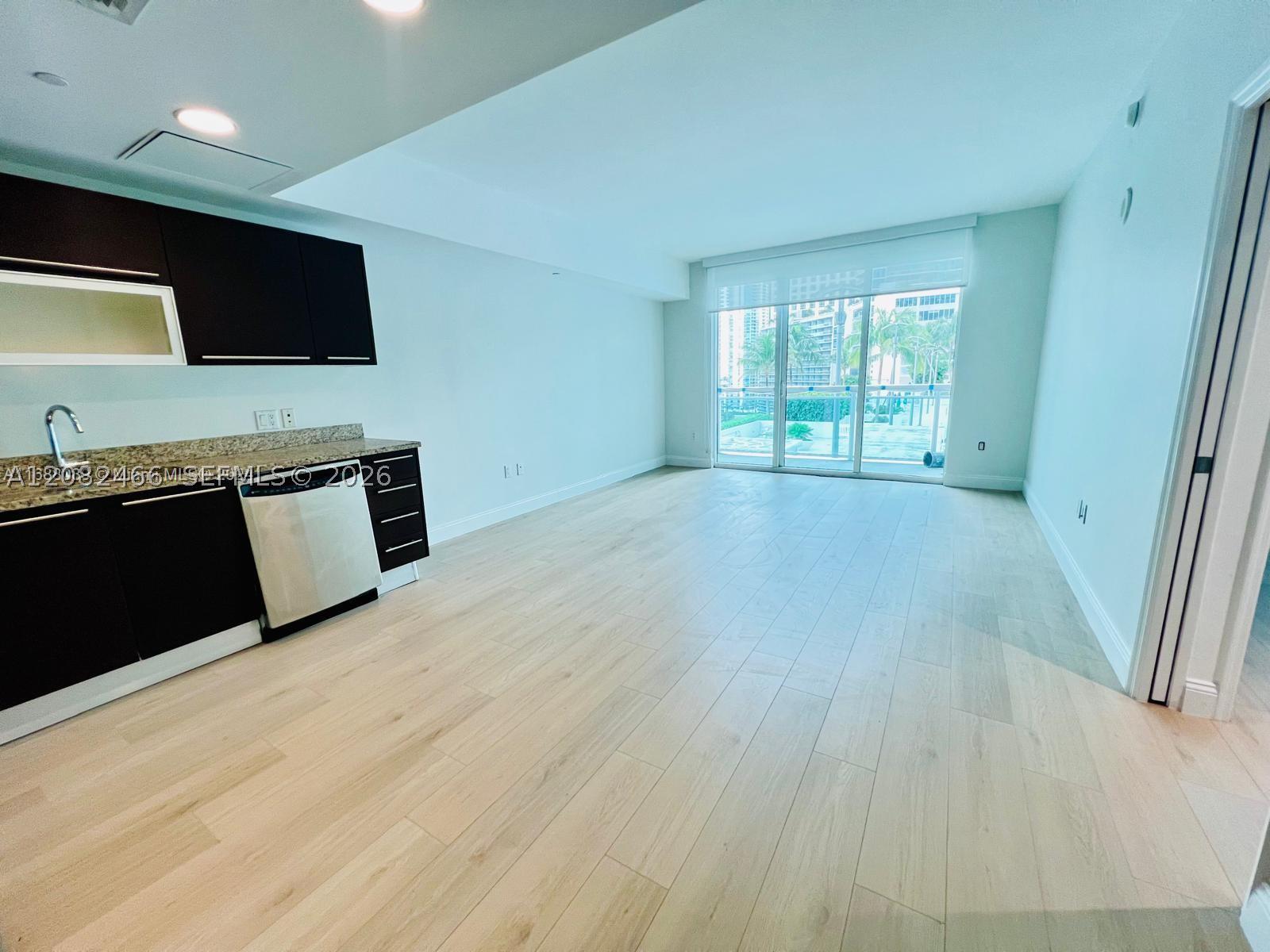 950 S Brickell Bay 1109