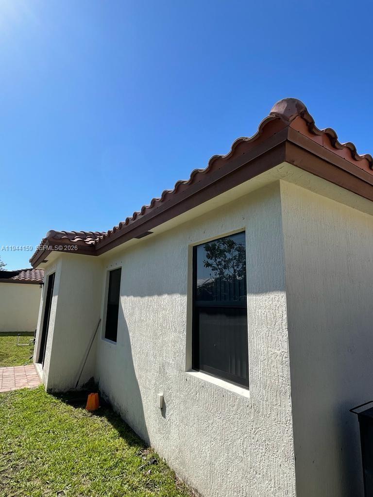 VENETIAN PARC WEST - Residential