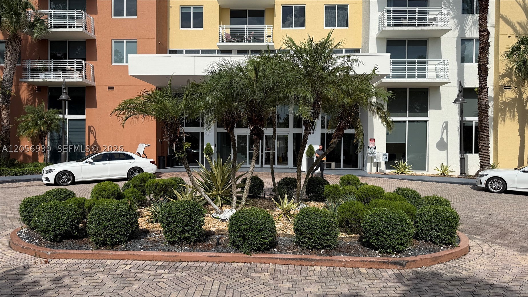 2775 NE 187th St 316, Aventura FL 33180
