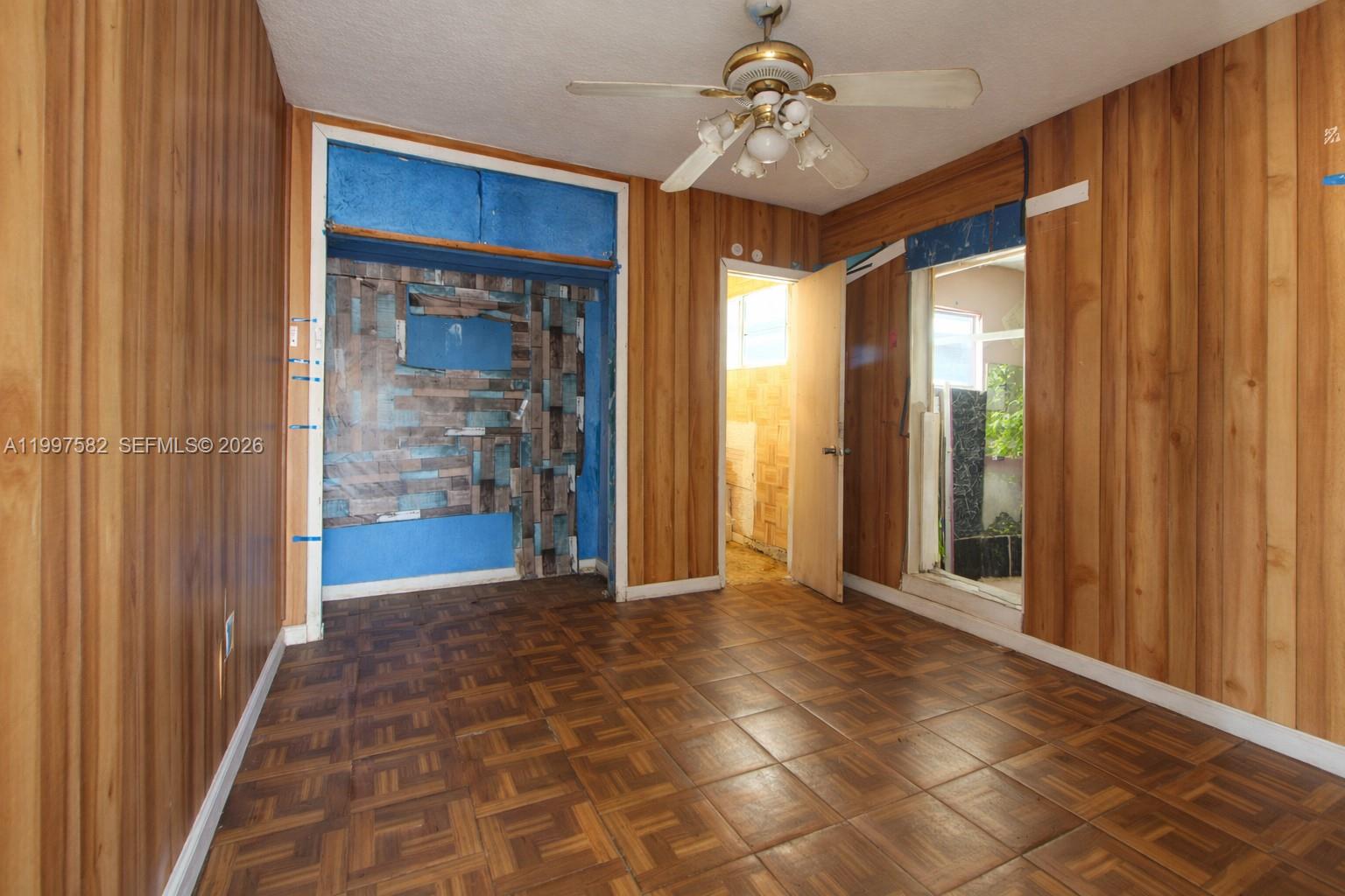 MYRTLE GROVE 1ST ADDN - Residential