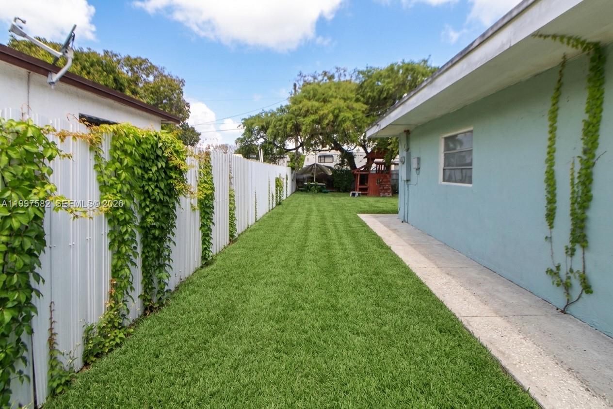 MYRTLE GROVE 1ST ADDN - Residential