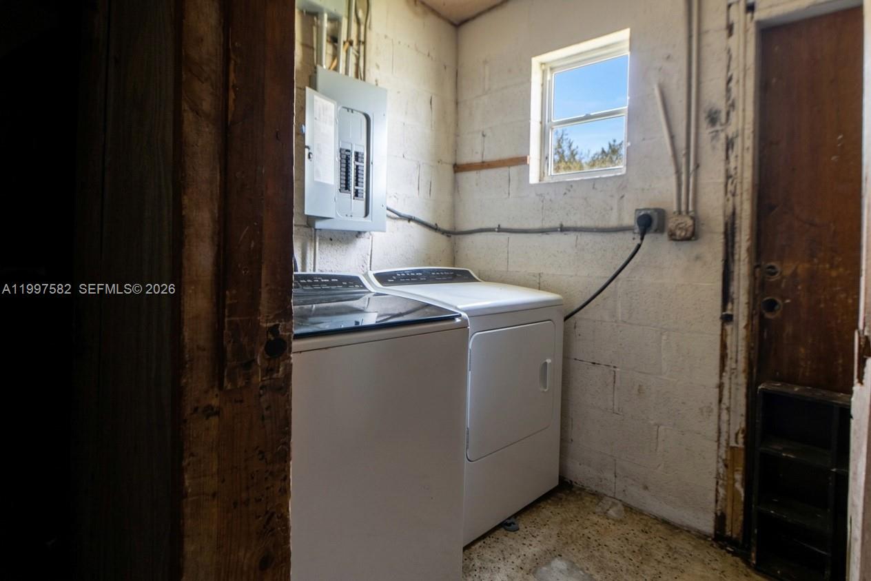 MYRTLE GROVE 1ST ADDN - Residential