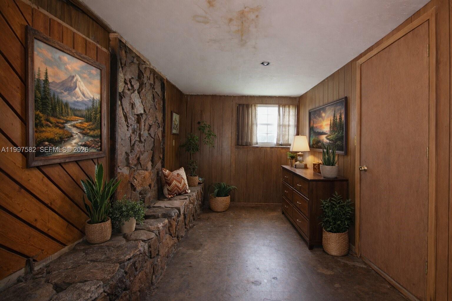 MYRTLE GROVE 1ST ADDN - Residential