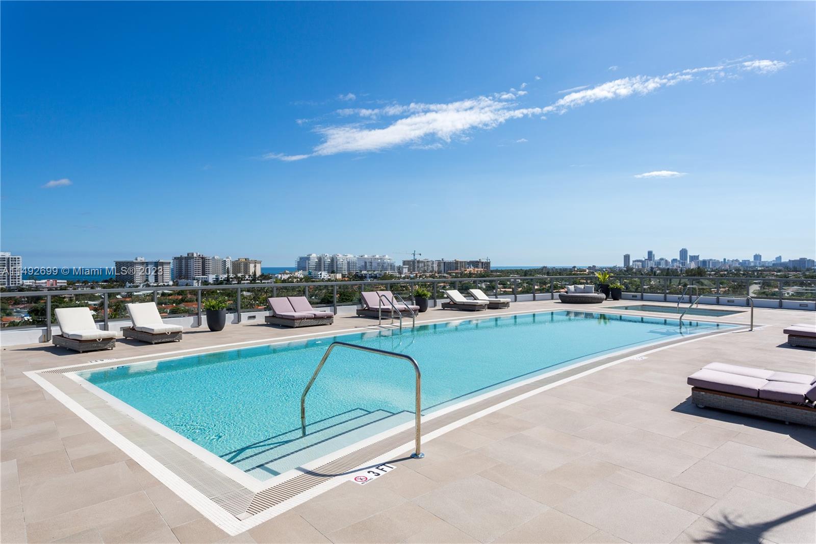 THE IVORY RESIDENCE CONDO - Residential