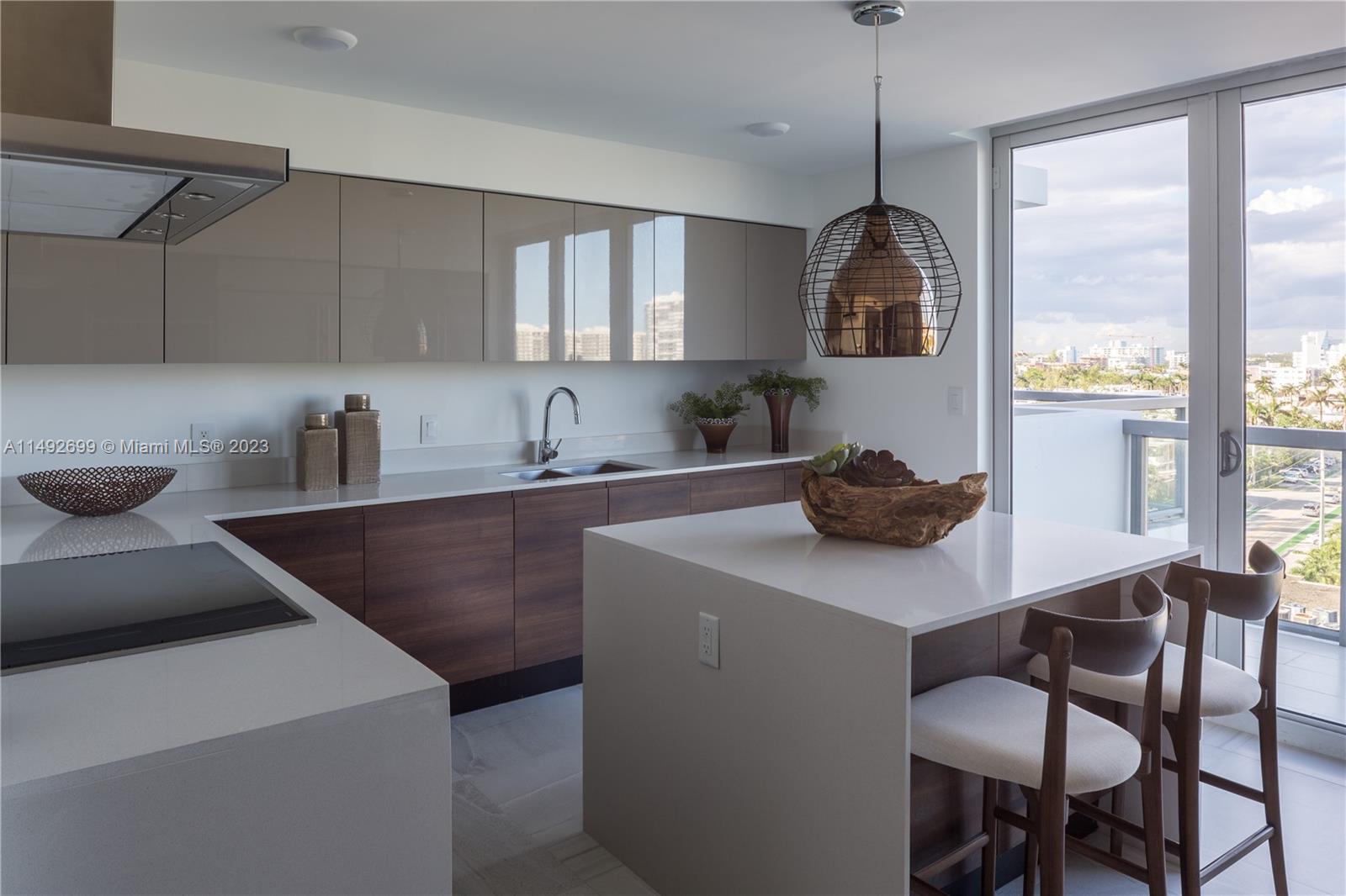 THE IVORY RESIDENCE CONDO - Residential