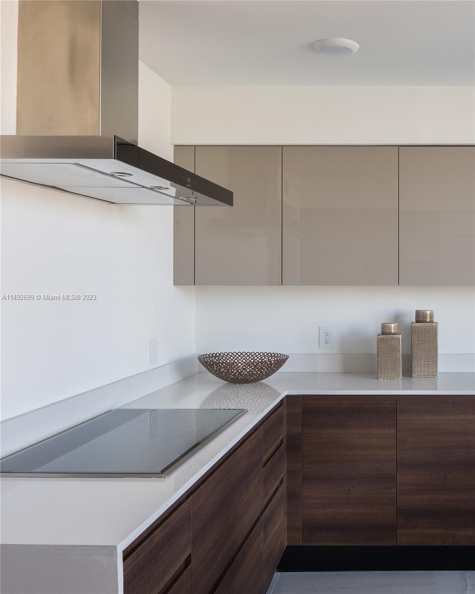 THE IVORY RESIDENCE CONDO - Residential