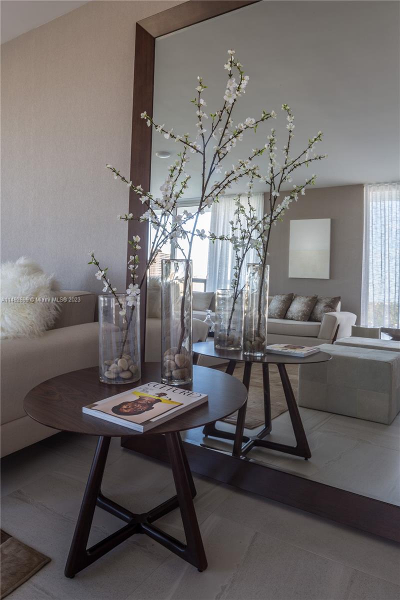 THE IVORY RESIDENCE CONDO - Residential