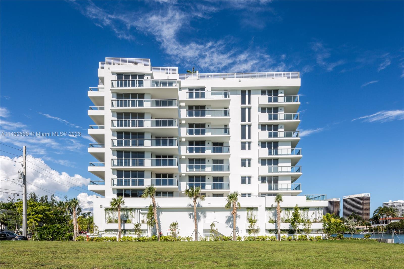 THE IVORY RESIDENCE CONDO - Residential