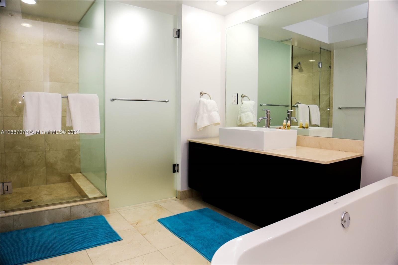 150 Sunny Isles Blvd 1-1403