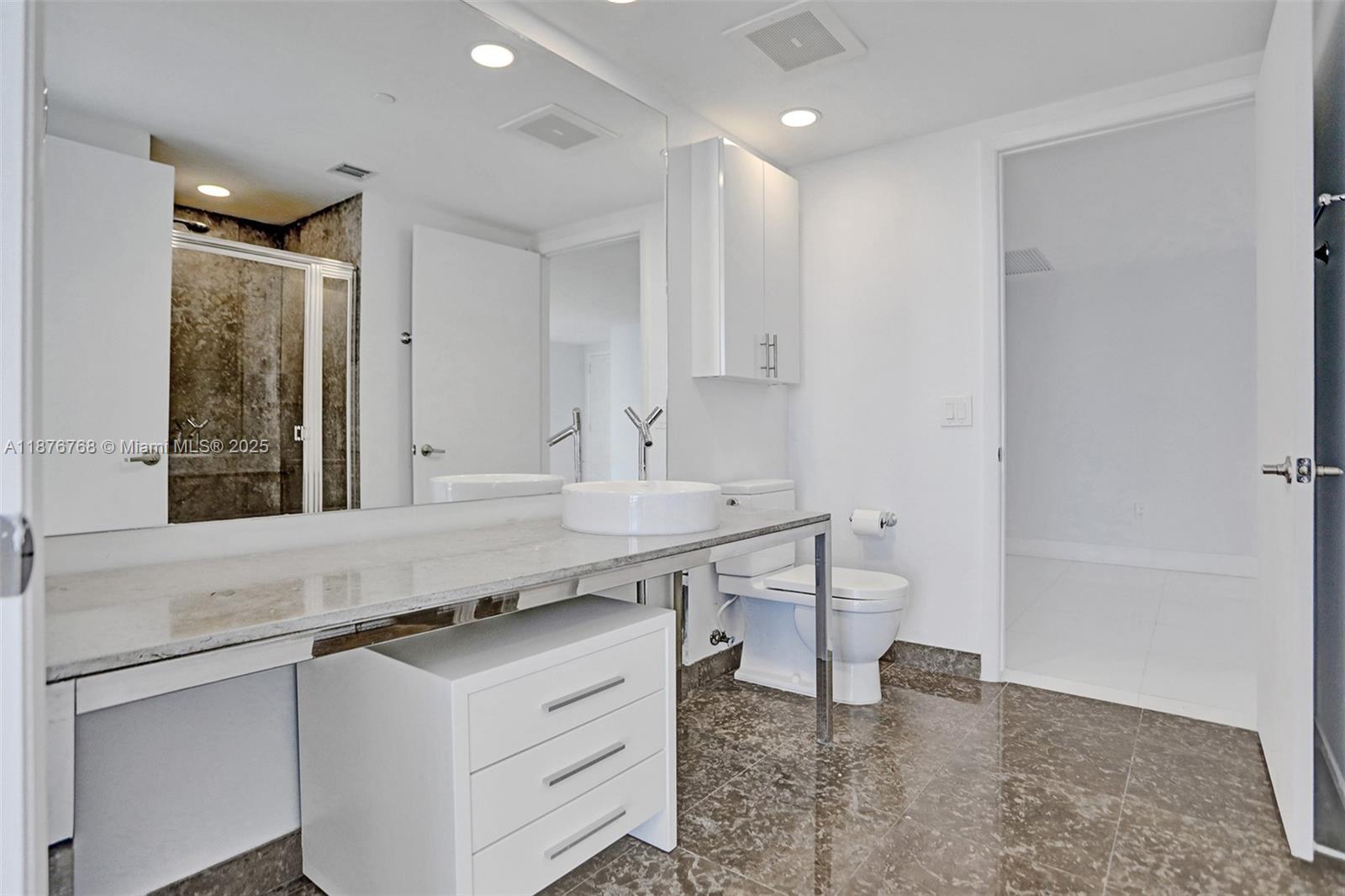 ICON BRICKELL NO TWO - Residential Lease