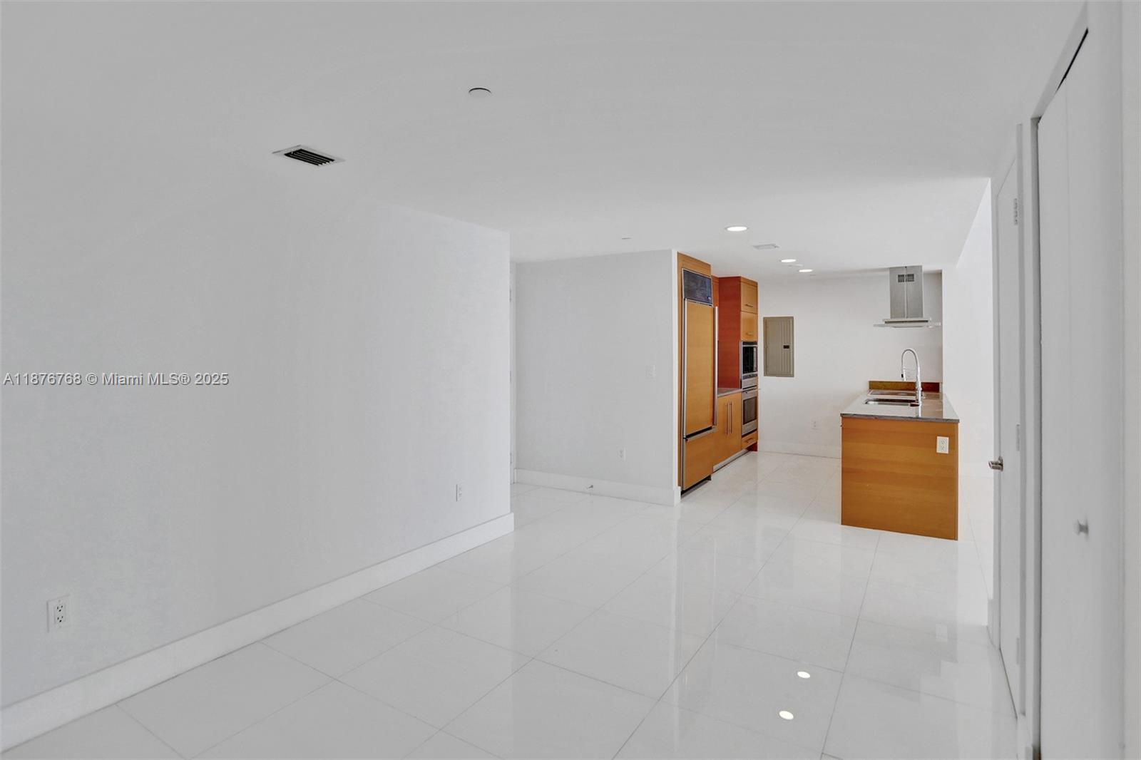 ICON BRICKELL NO TWO - Residential Lease