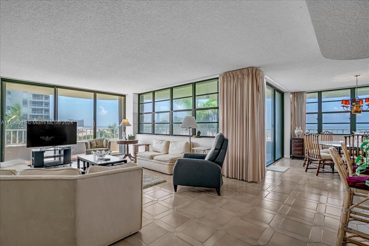 280 S Collier Blvd 404, Marco Island, Collier County, Florida - 3 Bedrooms  
3 Bathrooms - 