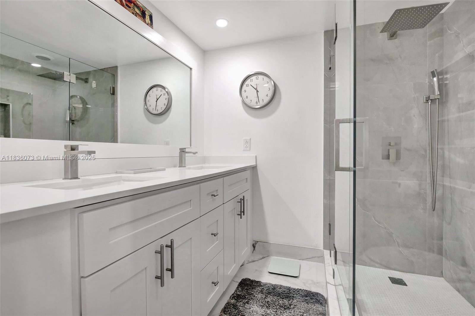 WATERFORD COURTYARDS - Residential