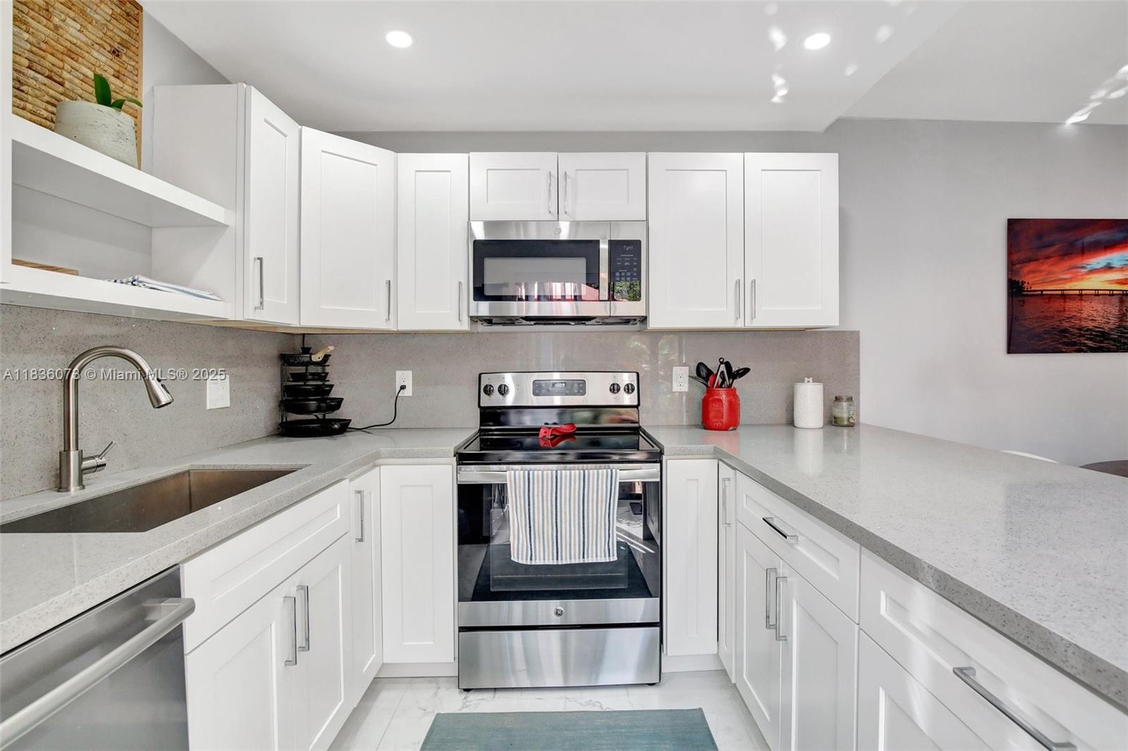 WATERFORD COURTYARDS - Residential