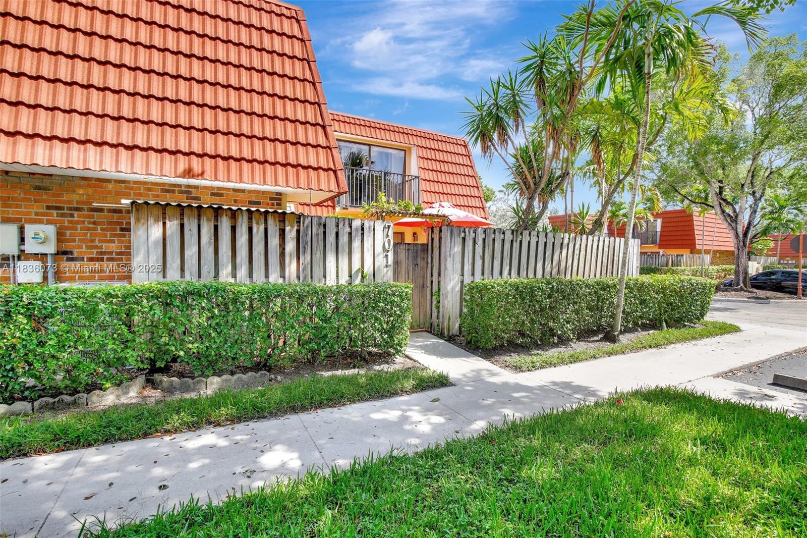 Step into sleek, modern living in this fully remodeled 2-bed, 2.5-bath townhome! All updates completed in 2023—new kitchen, baths, flooring, lighting, ceiling fans, appliances, fresh paint, and a brand new A/C. Roof replaced in 2020. Enjoy a spacious open layout and an oversized private patio, ideal for relaxing or entertaining. HOA covers insurance, roof repairs, community pool, ok to lease right away; Steps to Central Park, and minutes from Publix, shopping, and Restaurants. Nothing left to do but move in!