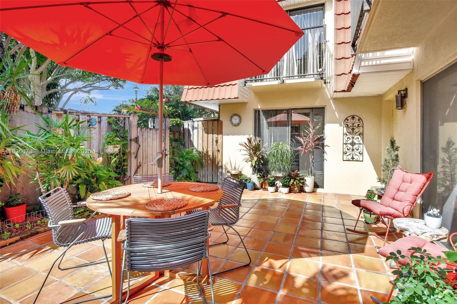 WATERFORD COURTYARDS - Residential