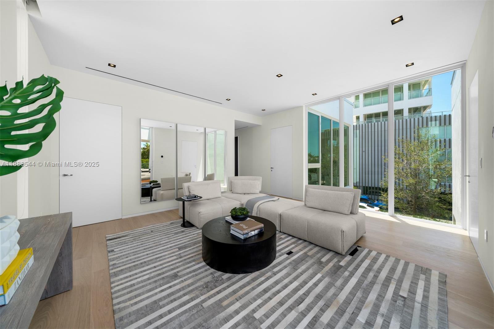 4701 NORTH MERIDIAN CONDO - Residential