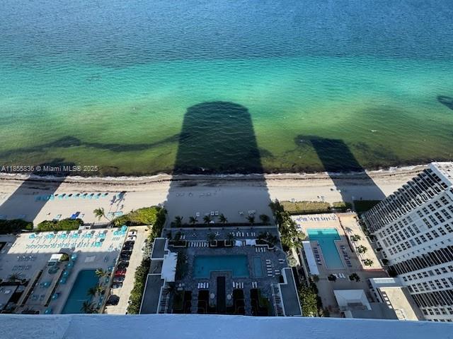 2711 HOLLYWOOD BEACH COND - Residential