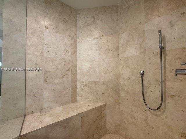 2711 HOLLYWOOD BEACH COND - Residential