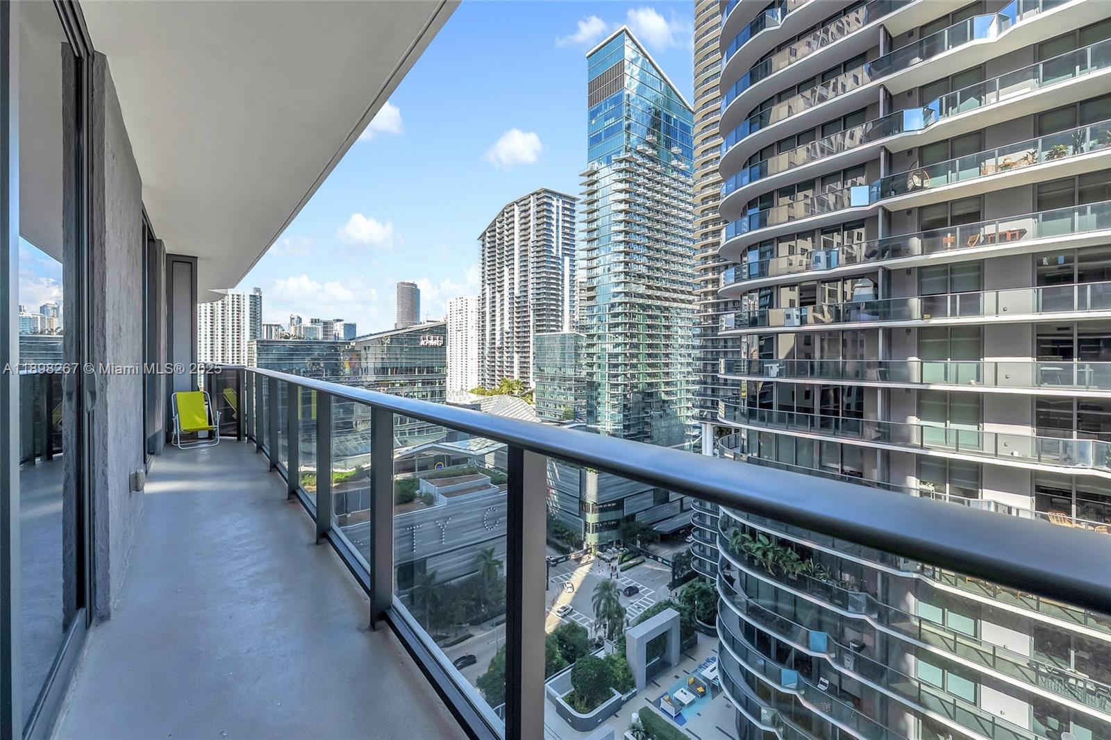 BRICKELL HEIGHTS WEST CON - Residential