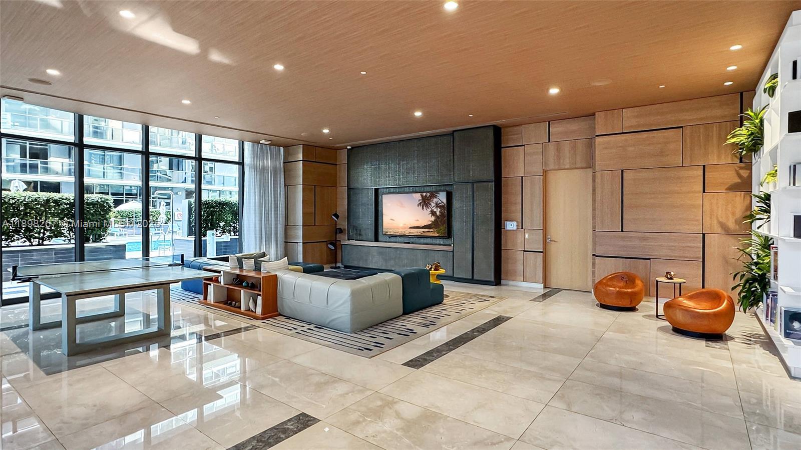 BRICKELL HEIGHTS WEST CON - Residential