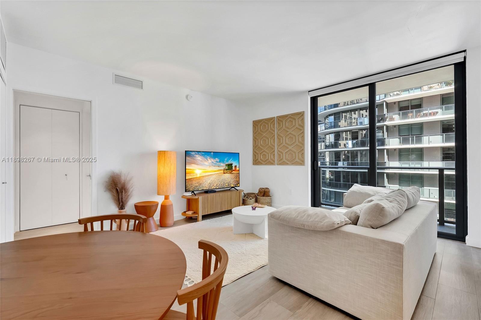 BRICKELL HEIGHTS WEST CON - Residential