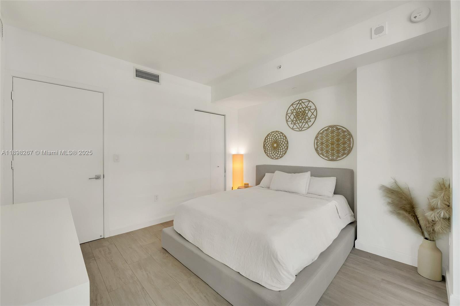 BRICKELL HEIGHTS WEST CON - Residential