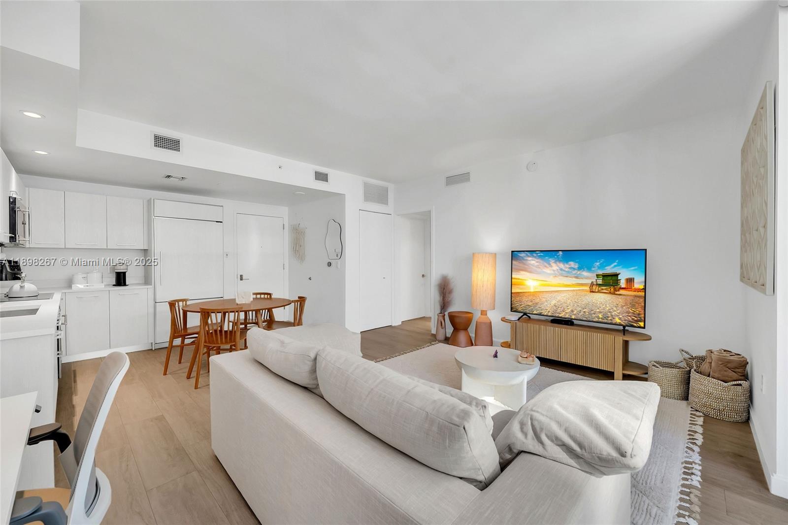 BRICKELL HEIGHTS WEST CON - Residential