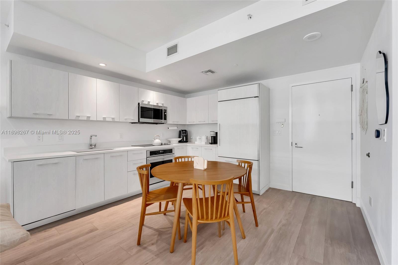 BRICKELL HEIGHTS WEST CON - Residential