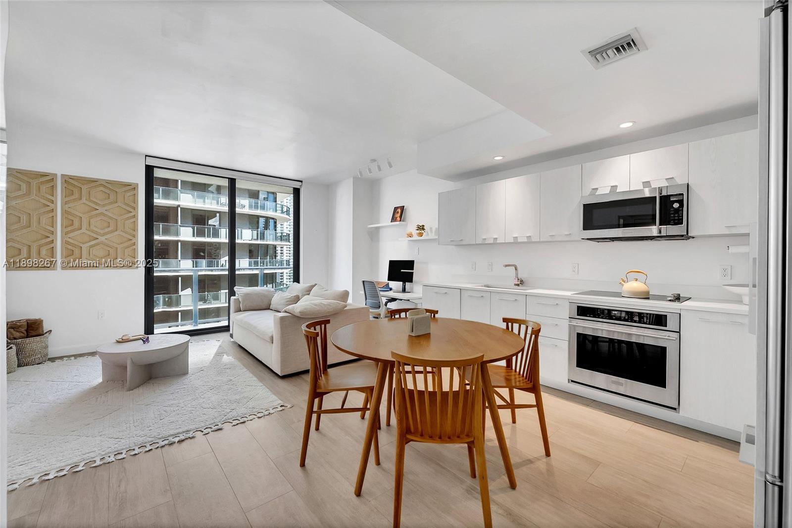 BRICKELL HEIGHTS WEST CON - Residential