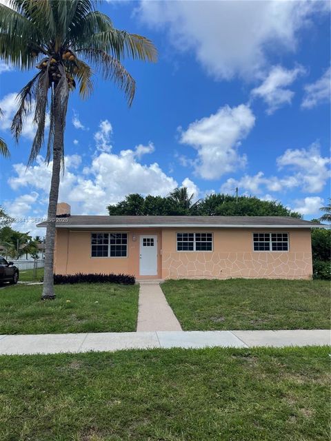145 NE 191st St Miami FL 33179