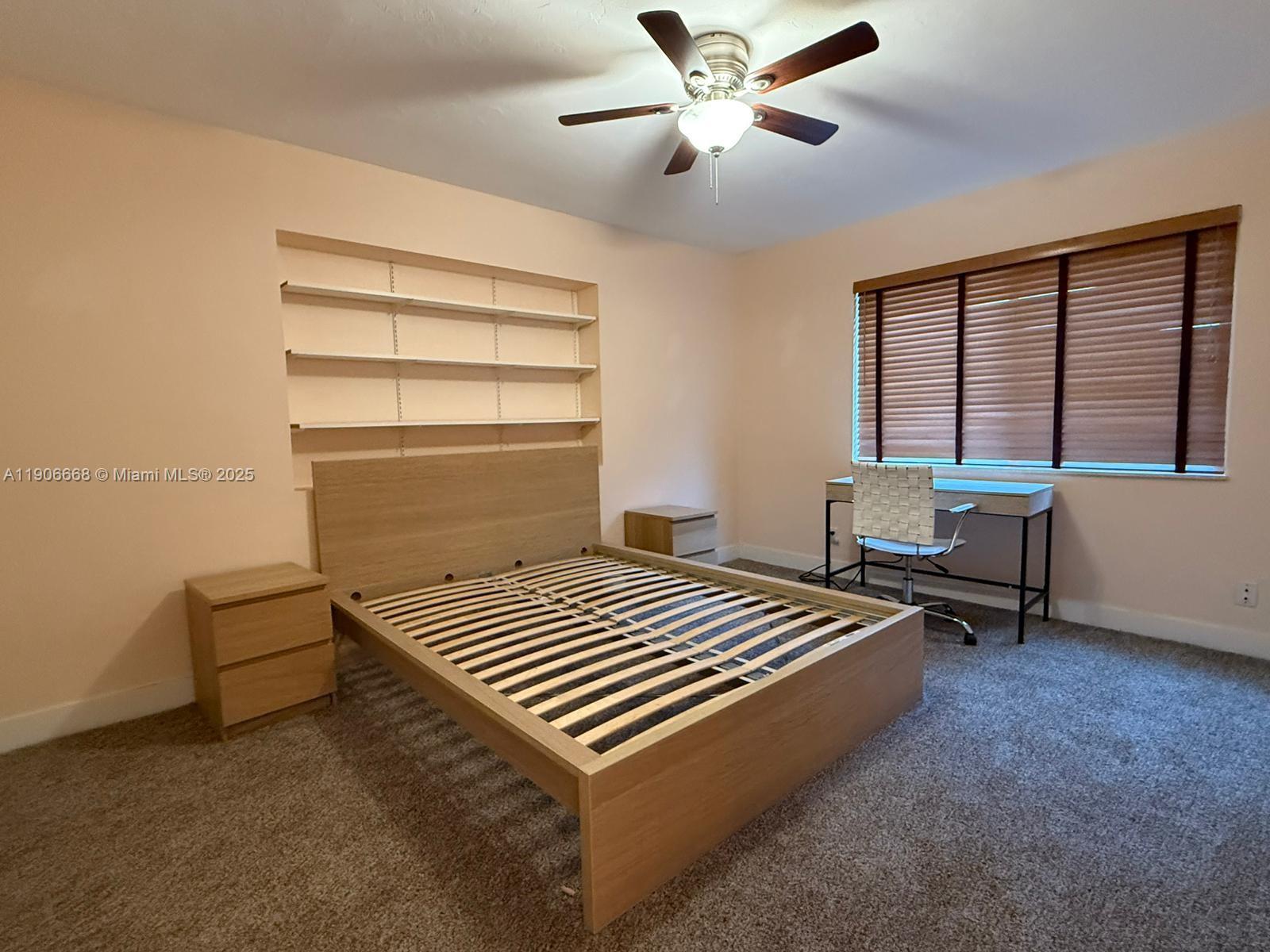 OAKLAND PARK 2ND ADD-RESU - Residential Lease