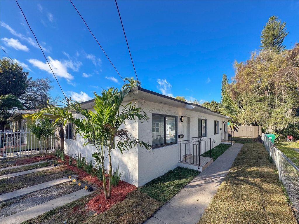 Photo of 6322 NE 1st Pl, Miami, FL 33138 (MLS # A11964406)