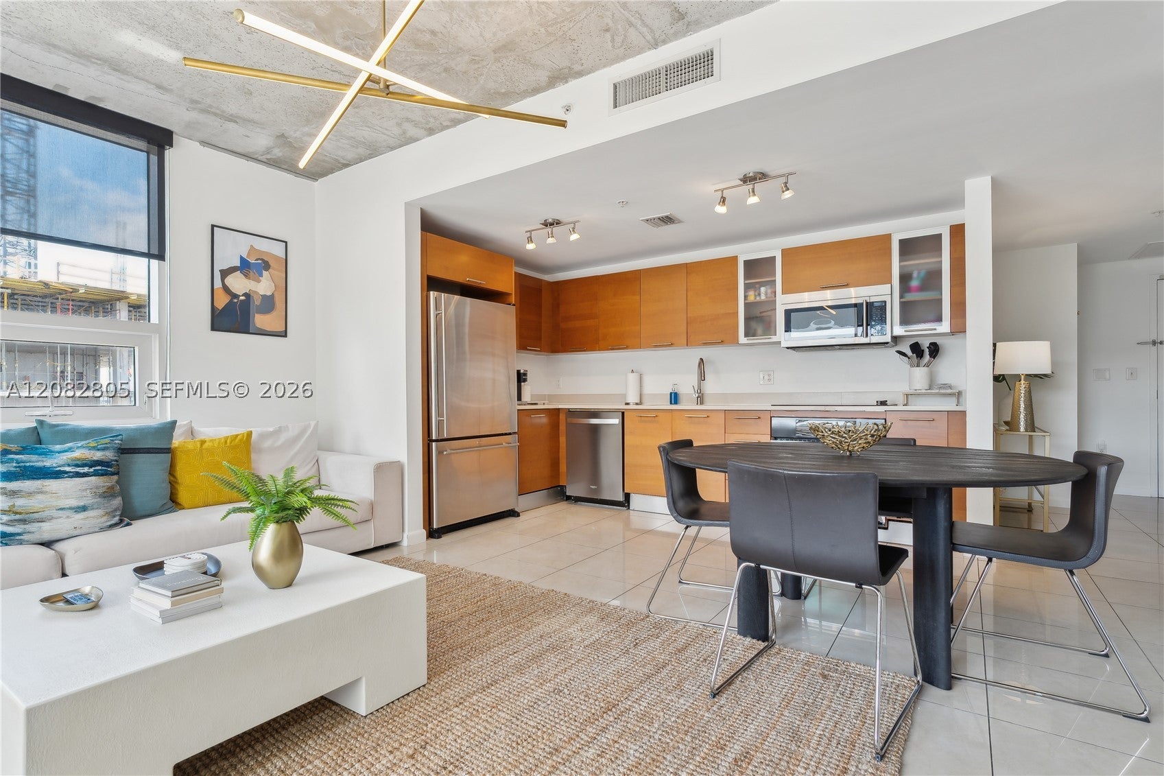 3250 NE 1st Ave 616