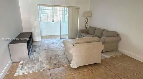 219 NE 14th Ave 406 Hallandale Beach FL 33009