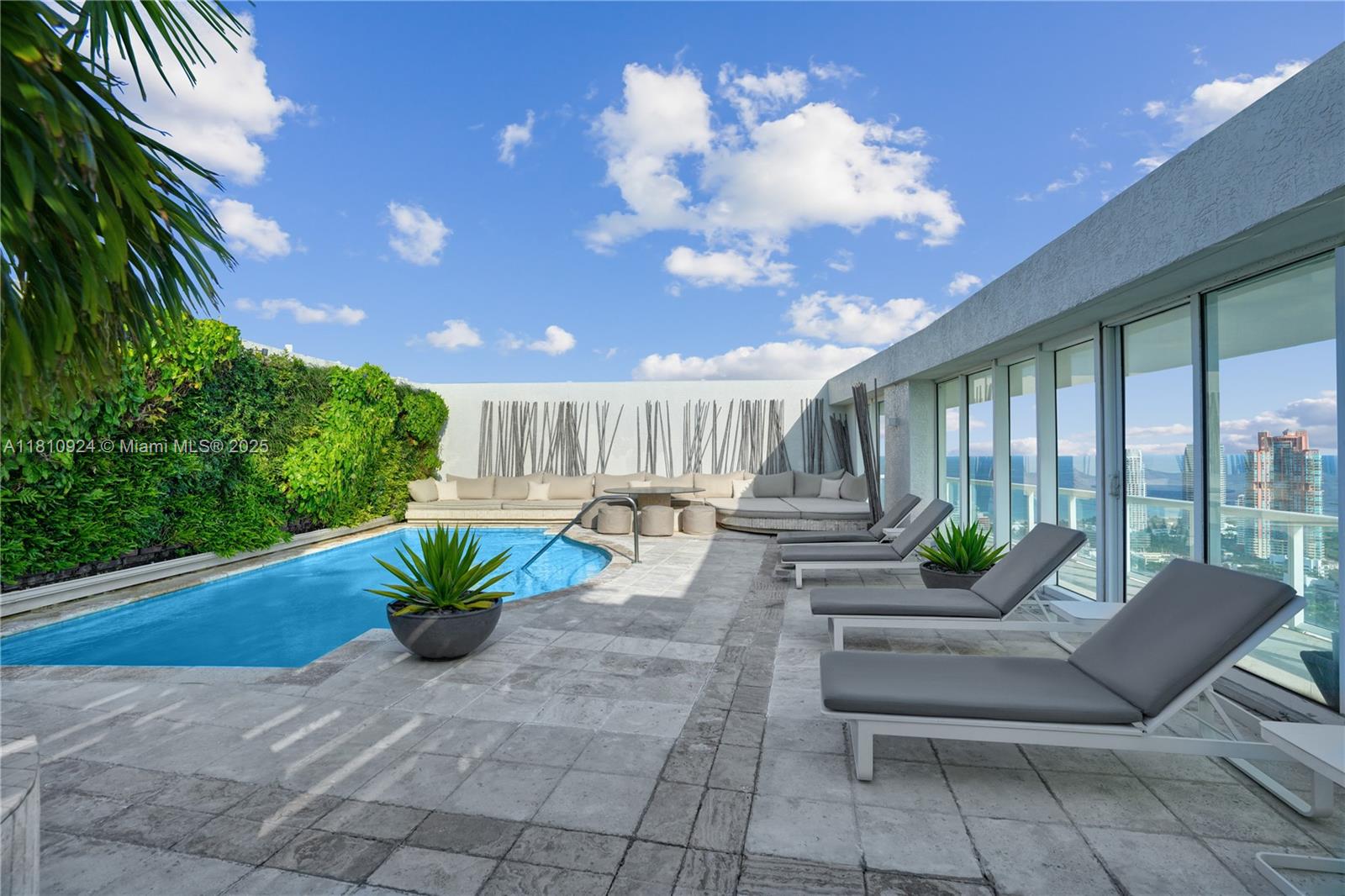 450 Alton Rd PH1