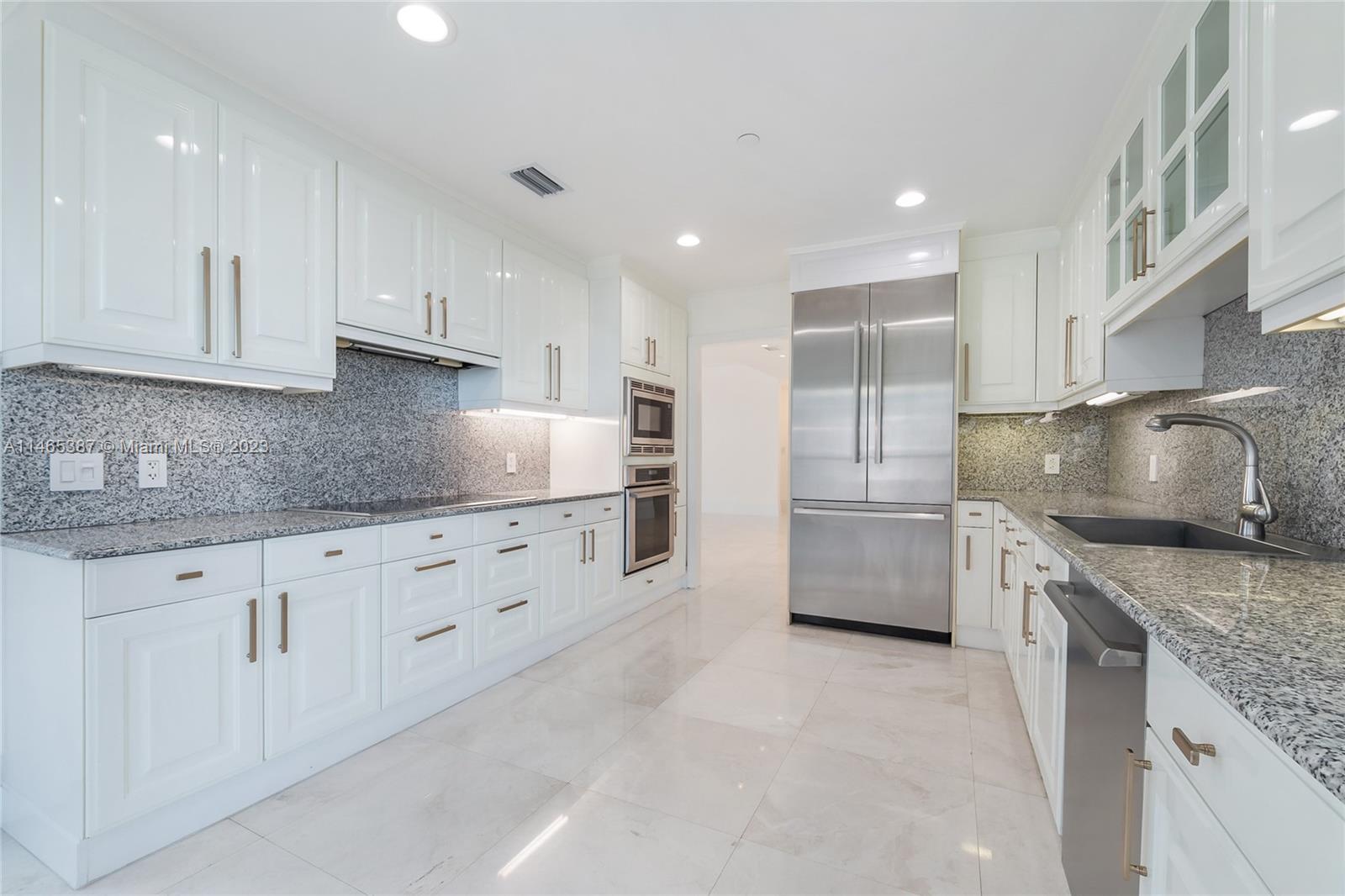 GROVE HILL TOWER CONDO - Residential