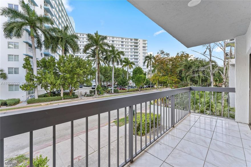 Located on West Ave in the heart of South Beach, this bright corner unit is filled with great natural light. Features include tile floors throughout, central AC, a large balcony, an assigned parking space, and washer/dryer hookups for an in-unit washer/dryer. One block to West Avenue Shoppes with Olivers Bistro Cafe, Pura Vida, Giotto Pizza, coffee shops and more.  Steps to Miami Beach's new Canopy Park. Conveniently located near Whole Foods, Flamingo Park, restaurants, cafes, and more, with easy access to the MacArthur Causeway. Just minutes from the beach, South of Fifth, and South Pointe Park.