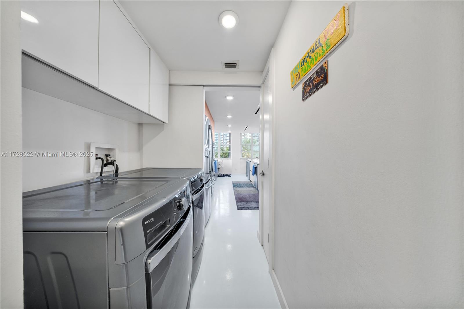 FIFTY SIX-SIXTY COLLINS A - Residential