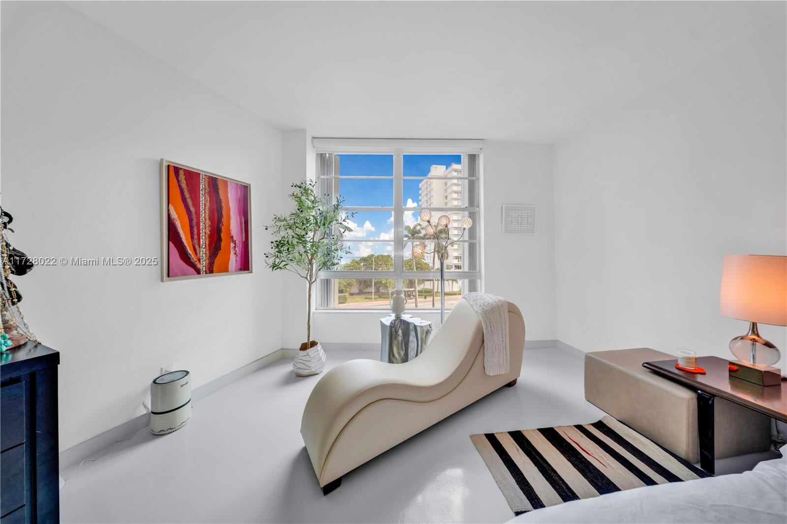 FIFTY SIX-SIXTY COLLINS A - Residential