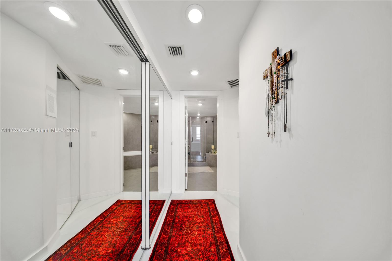 FIFTY SIX-SIXTY COLLINS A - Residential